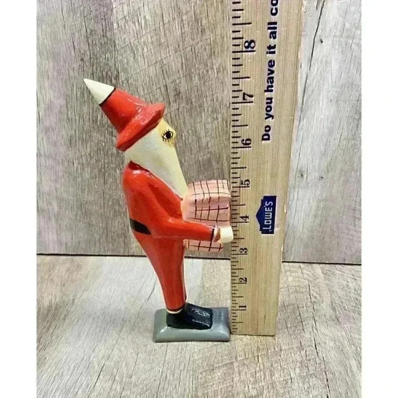 Handmade Wooden Santa Figure Present Carved Folk Art Yvens Leger Made In Haiti - Picture 3 of 8
